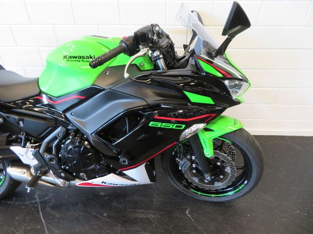 kawasaki - ninja-650-krt-edition