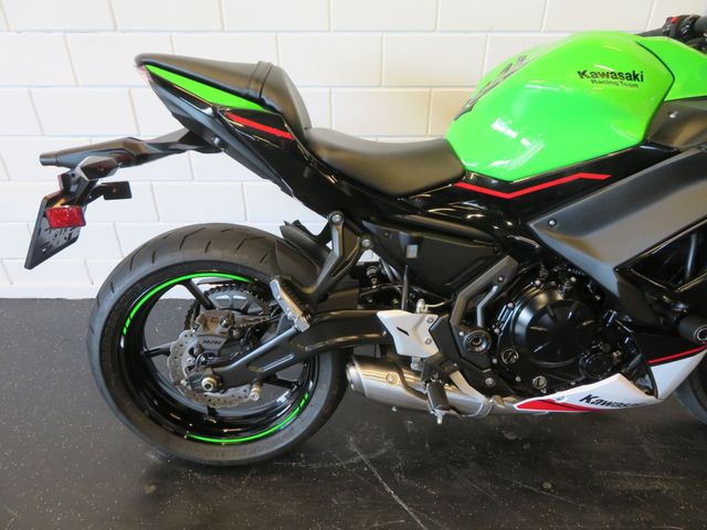 kawasaki - ninja-650-krt-edition