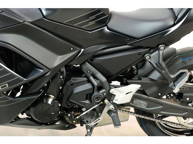 kawasaki - ninja-650-sport