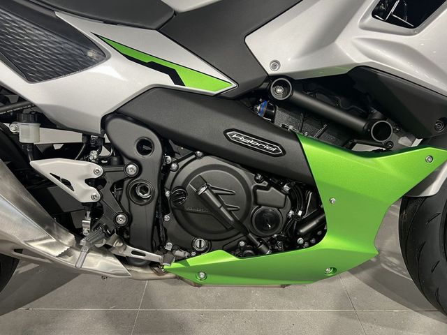 kawasaki - ninja-7-hybrid