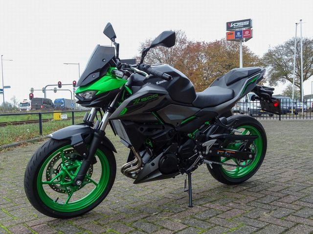 kawasaki - ninja-h2-sx-se-