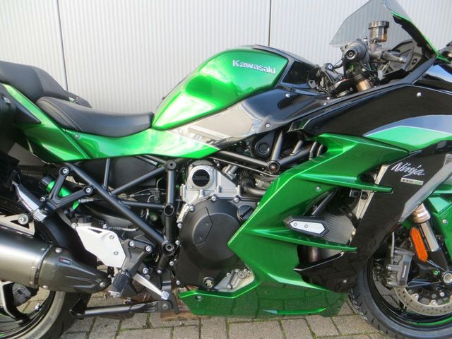 kawasaki - ninja-h2-sx-se