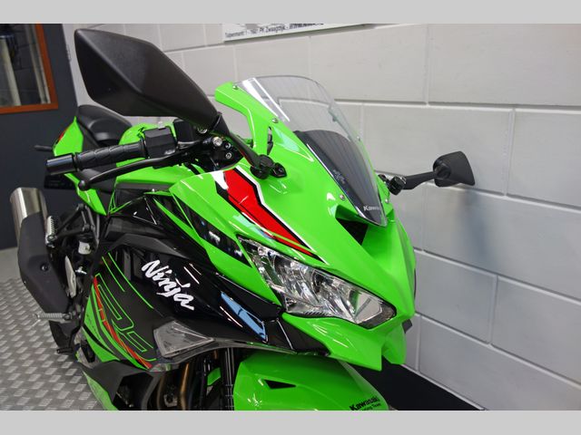 kawasaki - ninja-zx-4rr