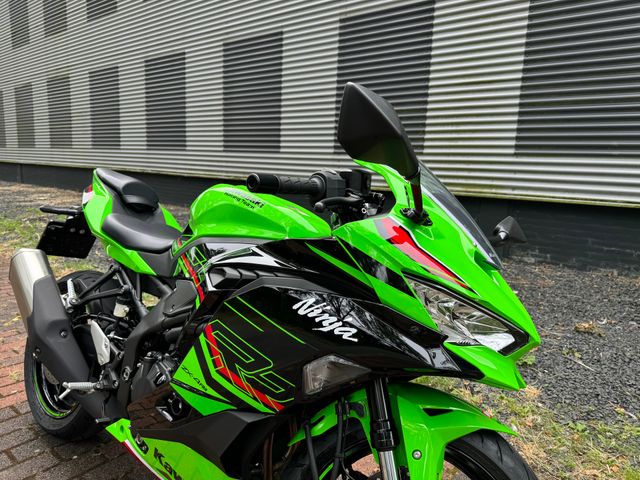 kawasaki - ninja-zx-4rr