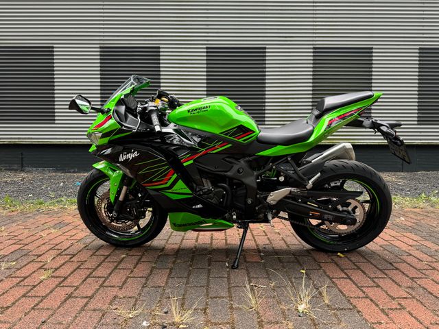 kawasaki - ninja-zx-4rr