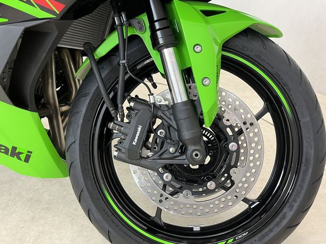 kawasaki - ninja-zx-4rr