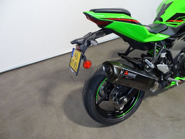 kawasaki - ninja-zx-4rr