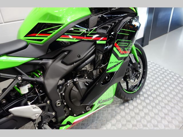 kawasaki - ninja-zx-4rr