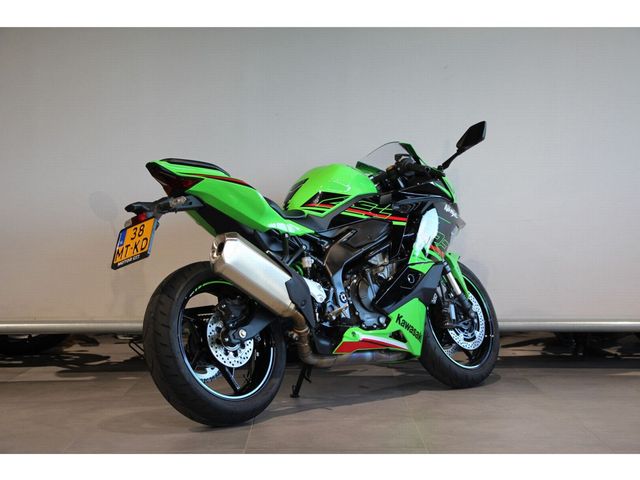 kawasaki - ninja-zx-4rr