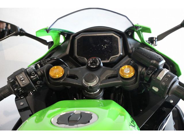 kawasaki - ninja-zx-4rr