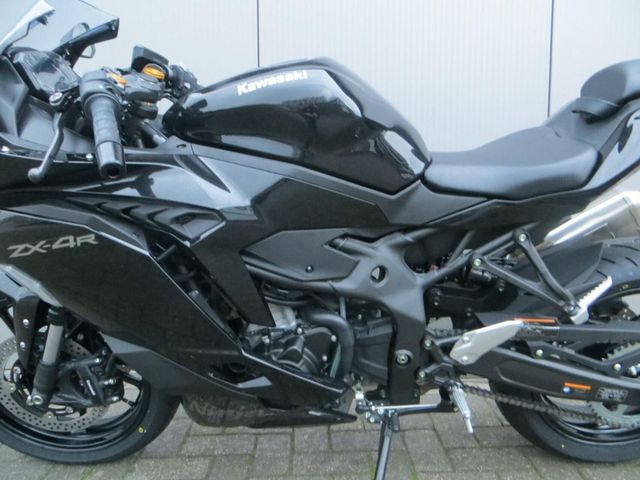 kawasaki - ninja-zx-4rr