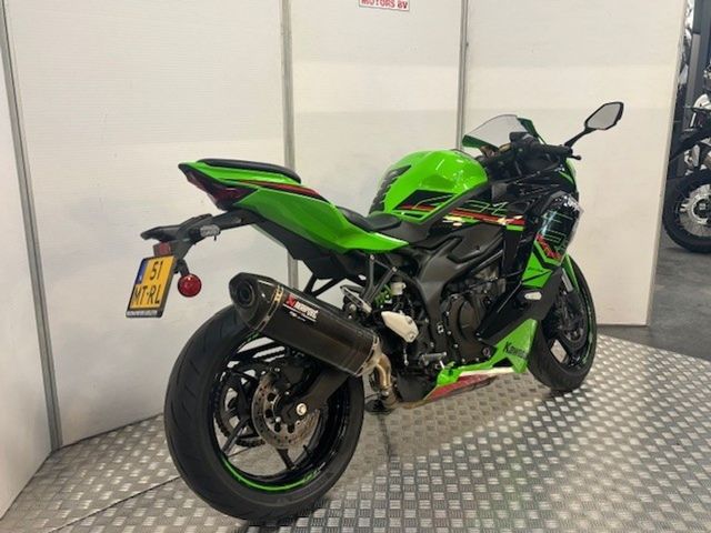 kawasaki - ninja-zx-4rr