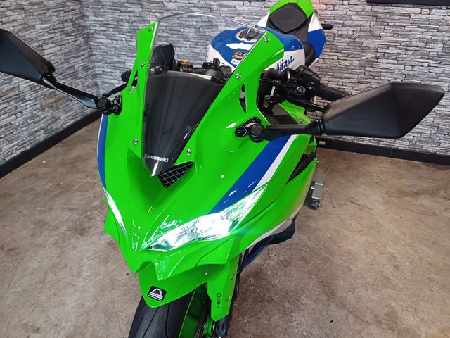 kawasaki - ninja-zx-4rr-40th-anniversary-edition