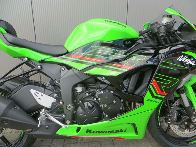 kawasaki - ninja-zx-6r