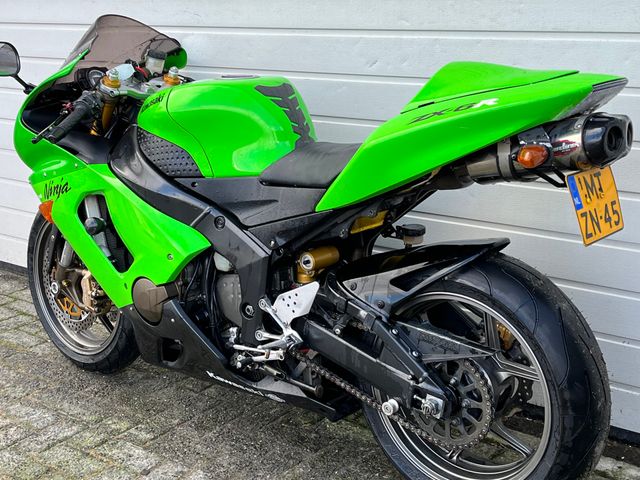 kawasaki - ninja-zx-6r