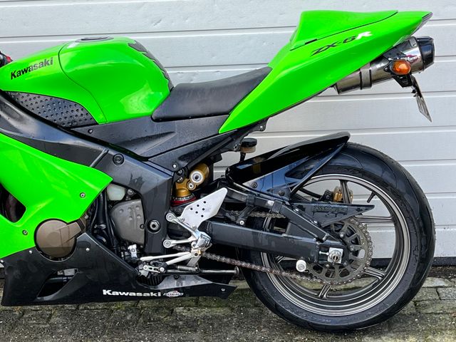 kawasaki - ninja-zx-6r