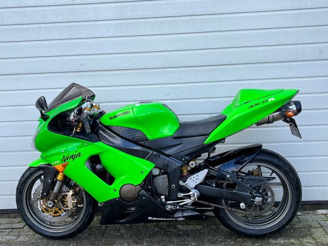 kawasaki - ninja-zx-6r