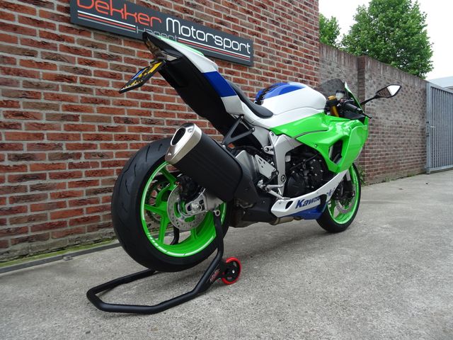 kawasaki - ninja-zx-6r