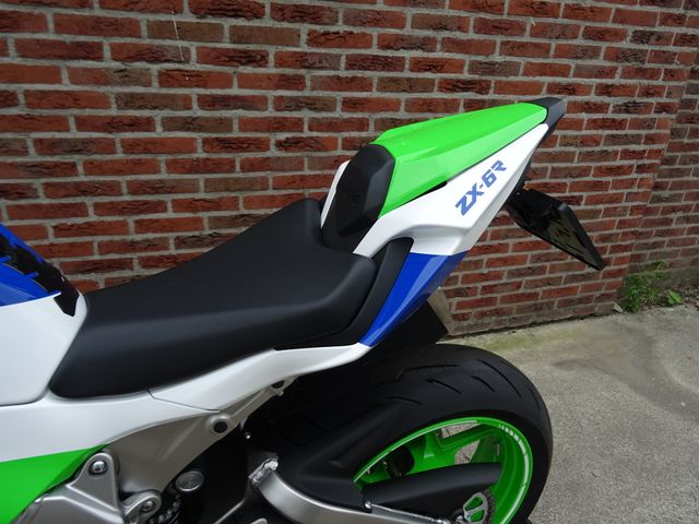 kawasaki - ninja-zx-6r