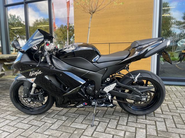 kawasaki - ninja-zx-6r