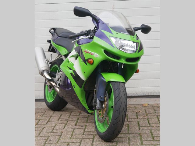 kawasaki - ninja-zx-6r