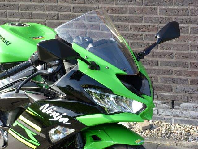 kawasaki - ninja-zx-6r