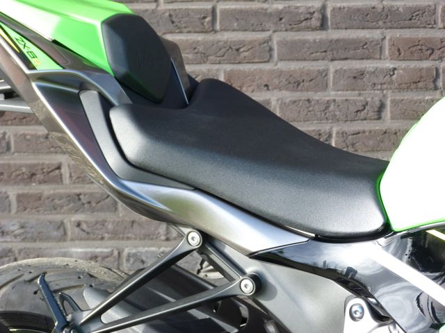 kawasaki - ninja-zx-6r