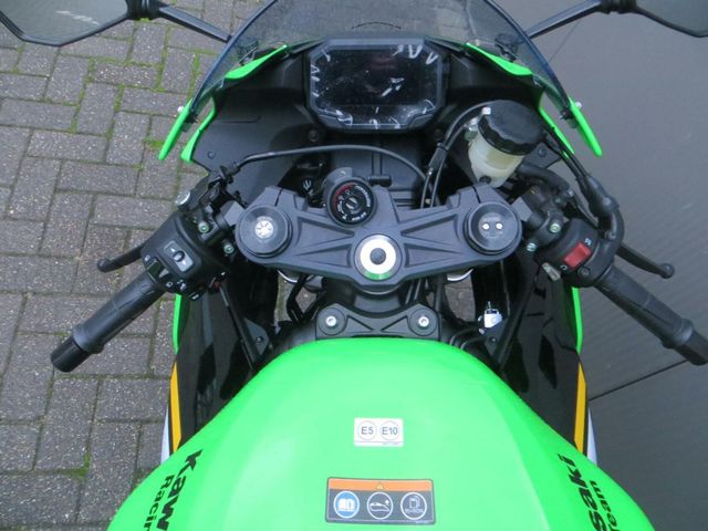 kawasaki - ninja-zx-6r