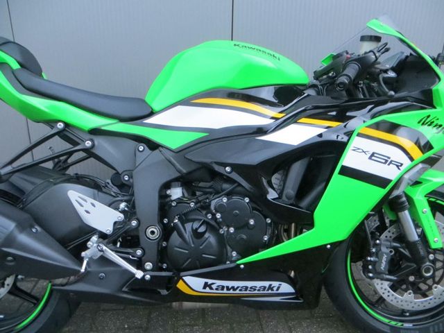 kawasaki - ninja-zx-6r