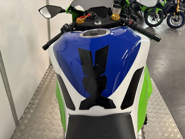 kawasaki - ninja-zx-6r