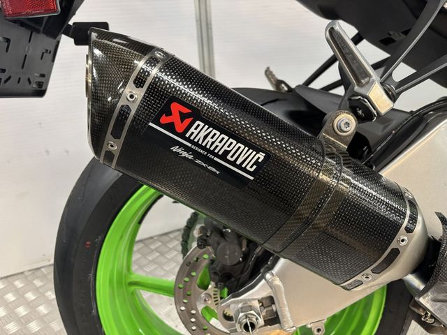 kawasaki - ninja-zx-6r