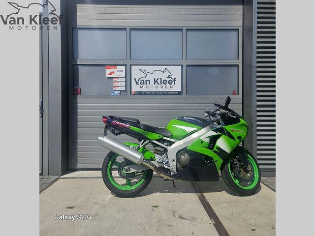 kawasaki - ninja-zx-6r