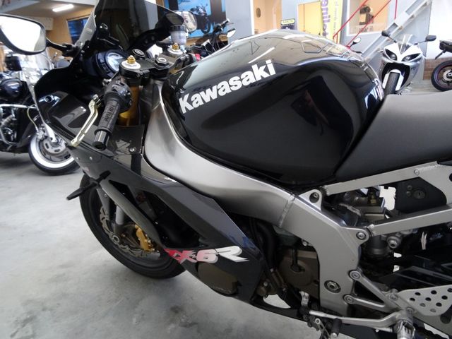kawasaki - ninja-zx-6r