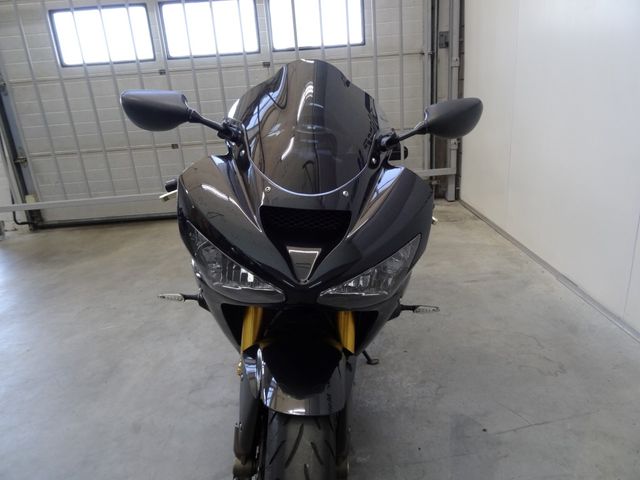 kawasaki - ninja-zx-6r