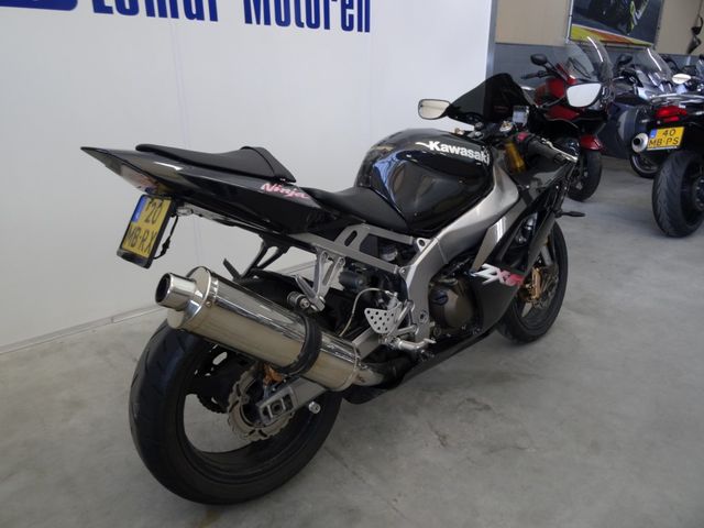 kawasaki - ninja-zx-6r