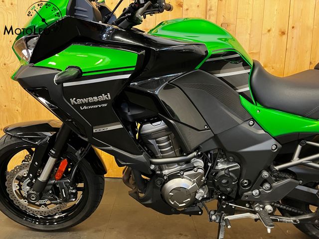 kawasaki - versys-1000