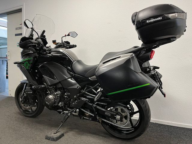 kawasaki - versys-1000-grand-tourer