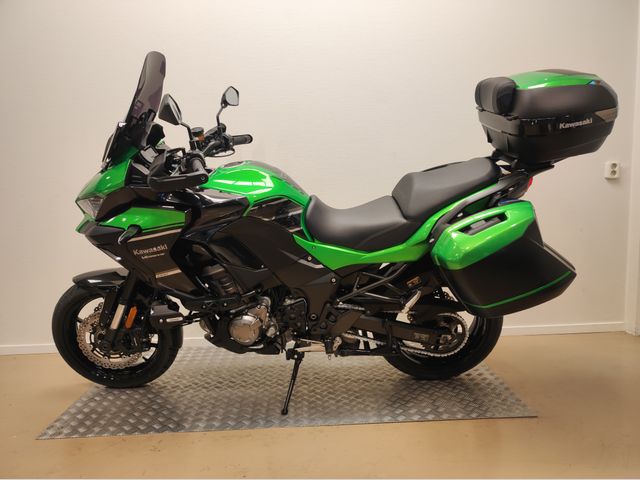 kawasaki - versys-1000-grand-tourer