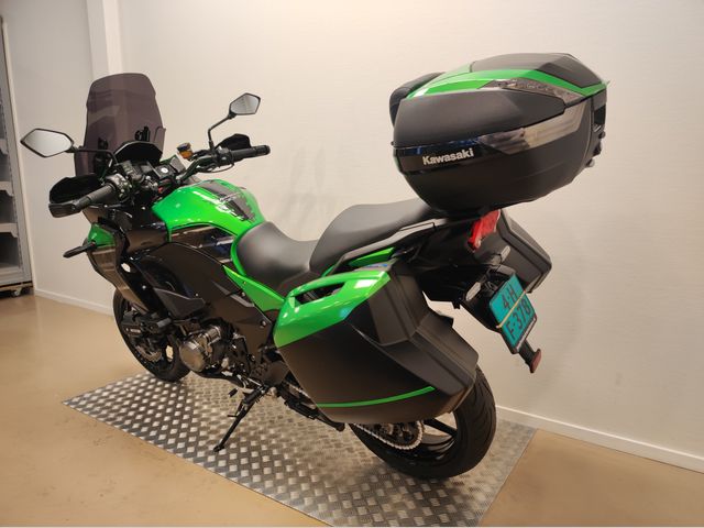 kawasaki - versys-1000-grand-tourer