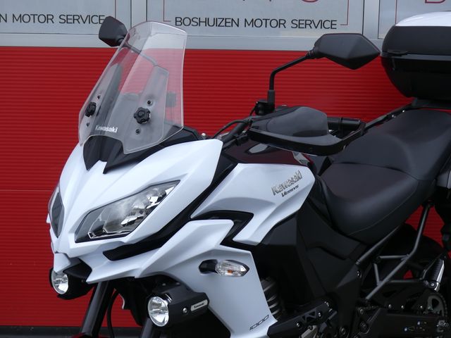 kawasaki - versys-1000-grand-tourer