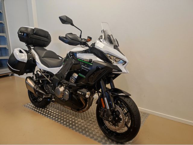 kawasaki - versys-1000-grand-tourer