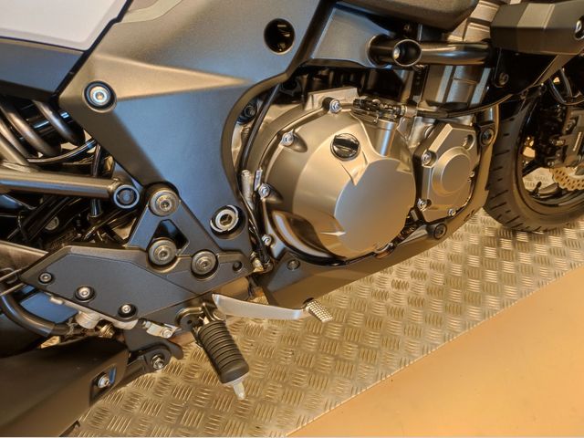 kawasaki - versys-1000-grand-tourer