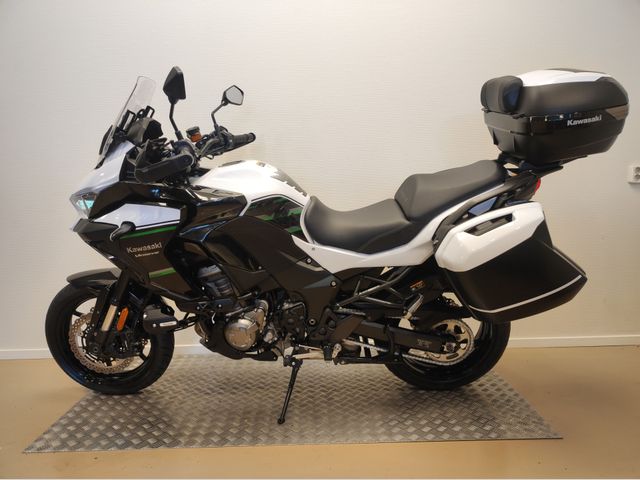 kawasaki - versys-1000-grand-tourer