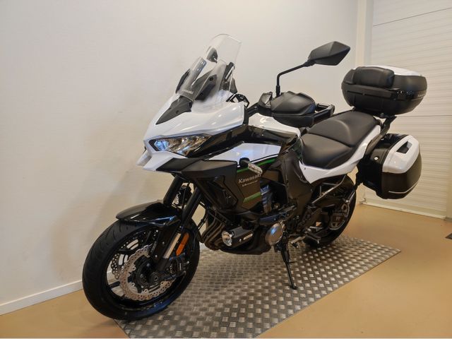 kawasaki - versys-1000-grand-tourer
