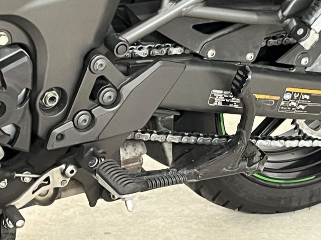 kawasaki - versys-1000-grand-tourer