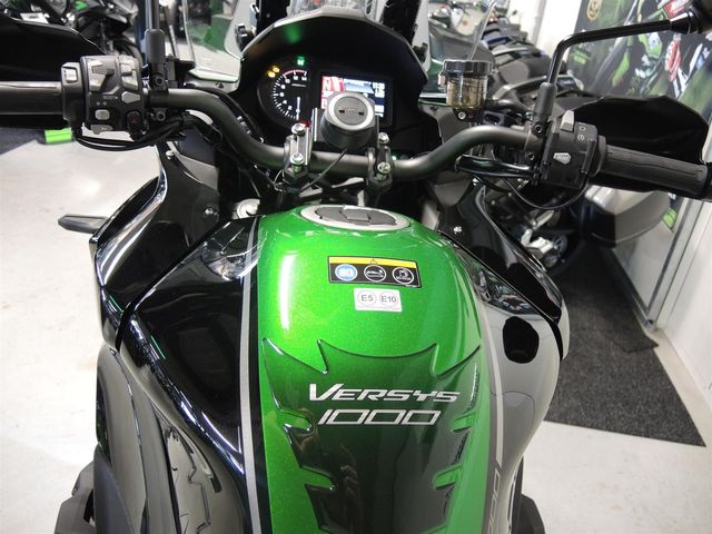 kawasaki - versys-1000-s-grand-tourer