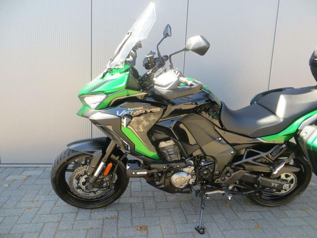 kawasaki - versys-1000-s-grand-tourer
