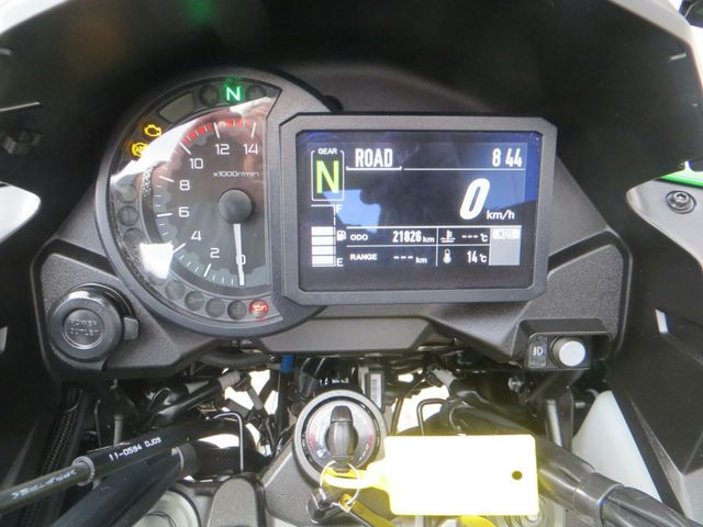 kawasaki - versys-1000-s-grand-tourer