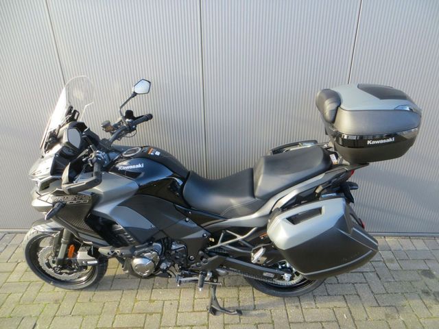 kawasaki - versys-1000-se-grand-tourer