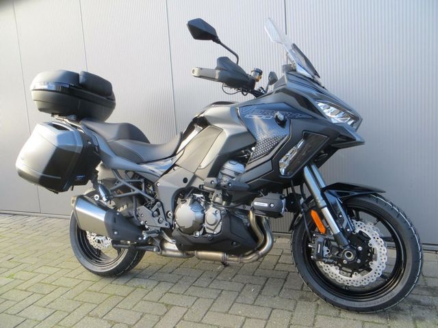 kawasaki - versys-1000-se-grand-tourer